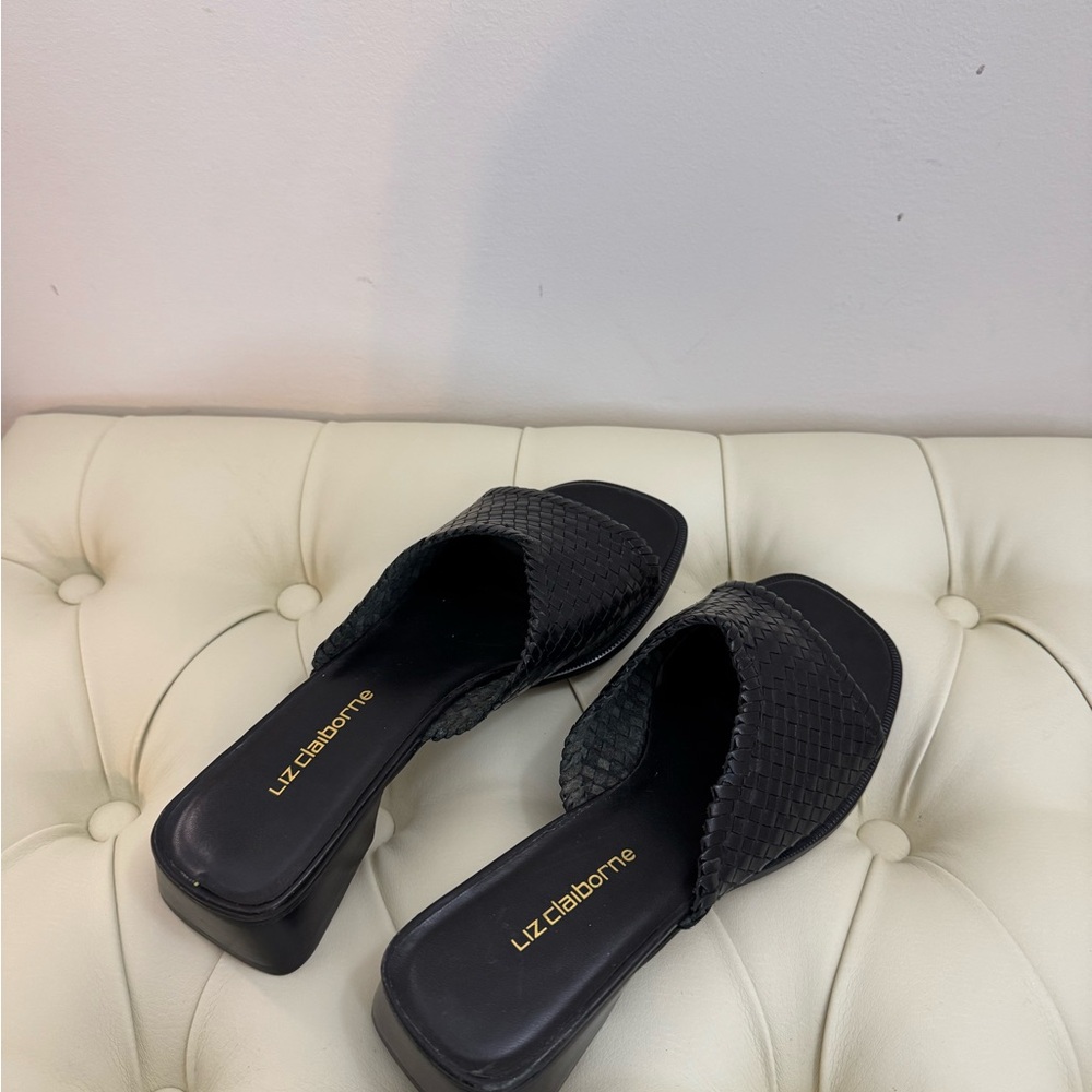 Liz Claiborne Black Woven Sandals